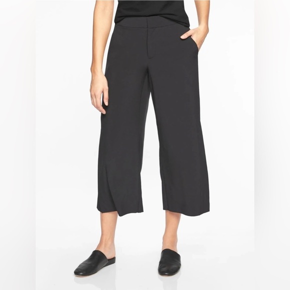 Athleta Pants - Athleta Tribeca Crop Pant, Black Travel Casual Size 14